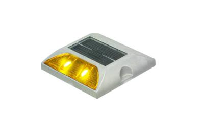China IP67 Solar LED Road Markers Anti 20 Tons Pressure , 4 LEDs Solar Powered Cats Eye for sale