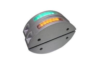 China Long Lifespan Solar LED Road Stud Waterproof Ni - Mh Battery , Solar LED Road Markers for sale
