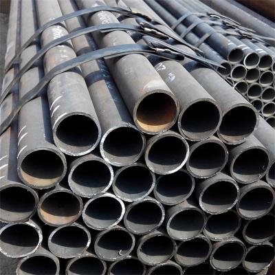 中国 炭素鋼の管Q690Dの合金鋼の継ぎ目が無い管によって溶接される鋼管 販売のため