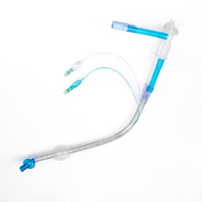 Chine Type fermé tube d'aspiration de crachat de tube bronchique de lumen de double Fr28 Fr32 pour le nourrisson à vendre