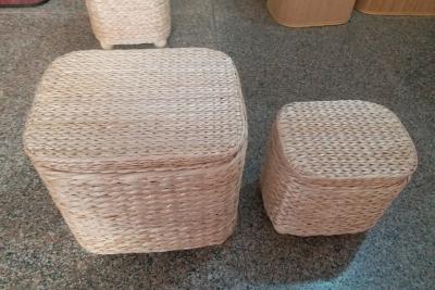 China Natural Straw Household Storage Stool Grass Bamboo Woven Ottoman Box Eco-Friendly Hand-Woven Grass Rattan Stools for sale