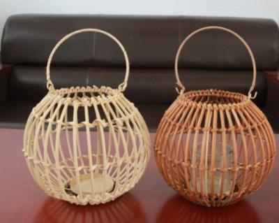 China Hot Sale Led Lantern Indoor And Outdoor Decoration Natural Handmade Rattan Weave Candle Holder for sale