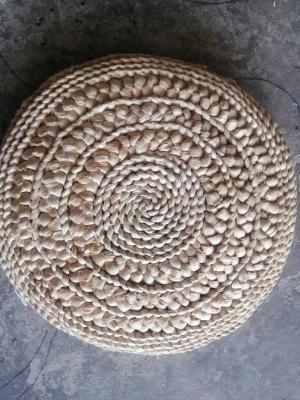 China Eco-Friendly Natural Straw Household Seat Pad Grass Woven Hand-Woven Grass Stools cushions for sale