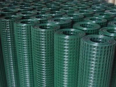 China PVC Coated Decoration Welded Wire Mesh Roll 0.35-5mm Shore Protection for sale