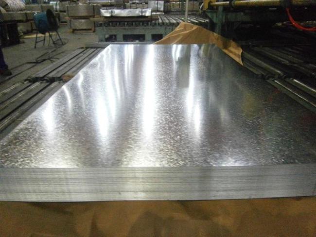 JIS G3302 SGCC Big Spangle 0.15 -3.8mm Hot Dipped Galvanized Steel Sheet 2