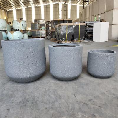 China New design light weight outdoor decorative large grey planter pots for wholesale for sale