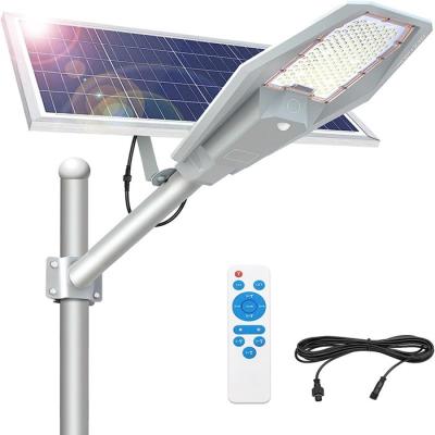 China 2000 Lumens Solar Powered Street Lights Aluminum Alloy -20℃-60℃ For Parking Lot for sale