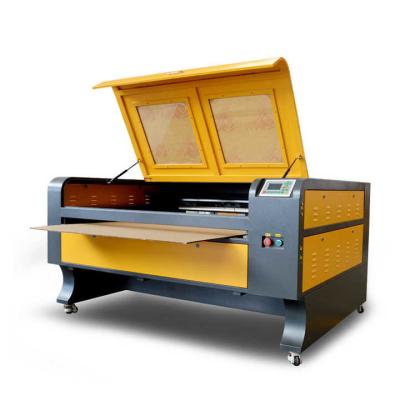 Chine 1390 Machine de gravure au laser Machine de gravure en cristal en verre 3D à vendre