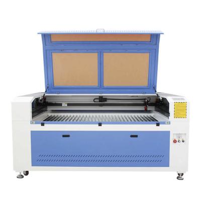 China Maschine zum Schneiden von Stoffen aus Stoffen CO2 CNC-Laserschneidemaschine für Holz und Acryl zu verkaufen