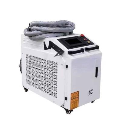 Cina Macchina di pulizia laser a fibra portatile 2000W per rivestimento di vernice arrugginita rimozione polvere di olio di vernice in vendita