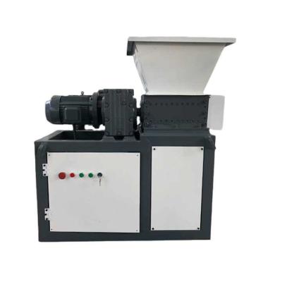 China Máquina de trituração de resíduos de alumínio Máquina de reciclagem de cabos de borracha à venda