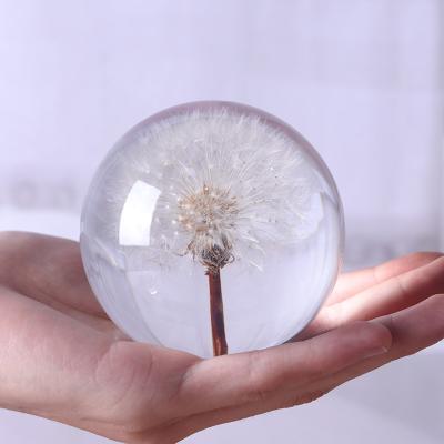 China Real dandelion in Clear resin ball flower resin ball ornament for sale