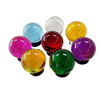 中国 樹脂の球50mmのアクリルの球の赤い青緑の樹脂球の無地のアクリルの球 販売のため