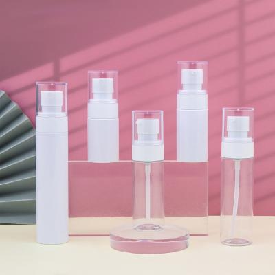 China Aanpassen van de capaciteit PET Plastic Spray fles 2 oz Plastic Spray flessen Te koop