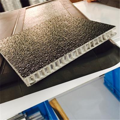 China UV Resistant Embossed FRP Honeycomb Sandwich Panel For Tonneau Cover Truck Floor for sale