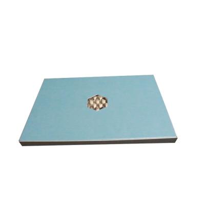 China Light Weight Fireproof Aluminum Honeycomb Panels For Marine Boat Construction for sale