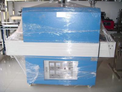 Chine Machine semi automatique d'emballage en papier rétrécissable de la chaleur pour la bouteille d'eau potable d'ANIMAL FAMILIER à vendre