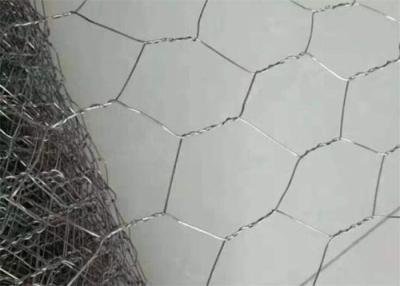 China Galvanized Hexagonal Chicken Wire Mesh Roll 15m 6 Foot Chicken Wire Fence for sale