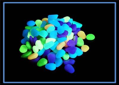 China Garden Glow In The Dark Stones , Yellow - Green Color Luminescent Stones for sale