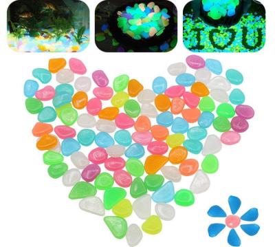 China 2mm 3mm Glow In The Dark Stone Garden Fish Tank Decoration for sale