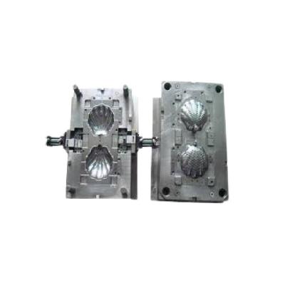 China 300000 To 1000000 Shots Plastic Injection Molds H718 Side Gate Injection Molding for sale