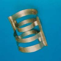 Китай Упаковка сопраженного металла кольца 38x38x0.6mm случайная в перегонной колонне продается
