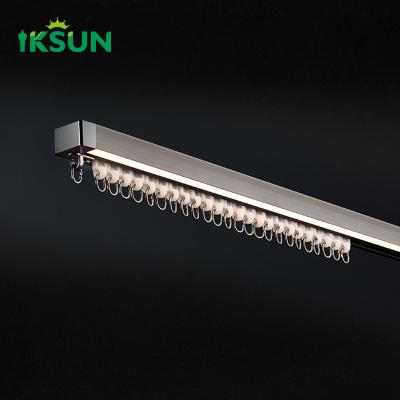 China Acessórios de cortina de alumínio pesado trilha de cortina com luz LED à venda