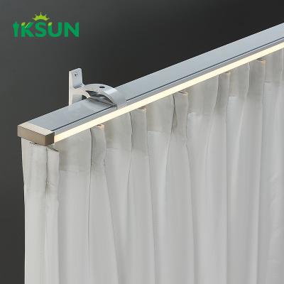 China Curtain Pelmet Single Track Living Room Bedroom Optional Customize Length Curtain Rail Track With Valance And LED Lights à venda