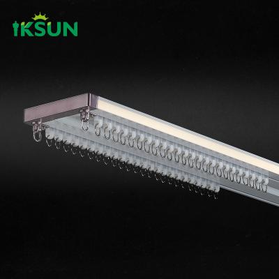 中国 Patent Durable LED Double Hidden Ceiling Curtain Track  Sliding  Silent Wall  Light Curtain Rail 販売のため