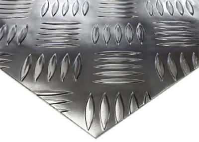 China 3003 5052 6061 2mm In reliëf gemaakte Aluminium het Blad eindigt voor Busvloer Te koop