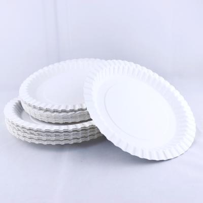 China Grease Resistant Biodegradable Paper Plates 1.2mm Eco Friendly Serving Dishes for sale