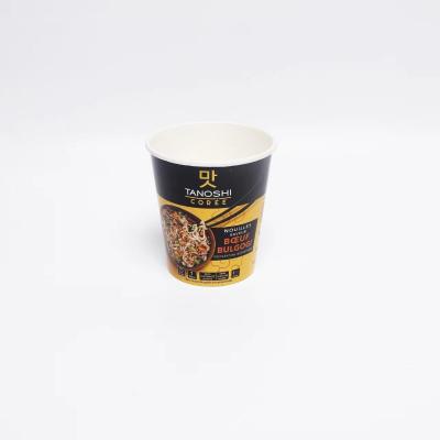 China Instant Noodle Bowl hitzebeständige Lebensmittel-Lunchbox nette rote waschfreie Kraftpapier Verpackung Papier Schüssel Hersteller zu verkaufen