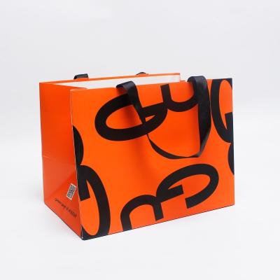 중국 Gift Foil Lined Paper Bags Eco-Friendly Blue Purple Gradient Cardboard Paper Bag Shopping Bag 판매용