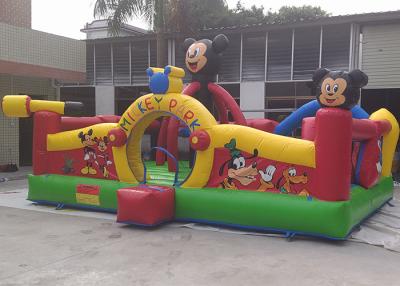 China Campo de jogos inflável do parque de Mickey, castelos Bouncy infláveis para adultos à venda