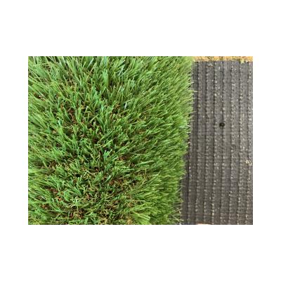 中国 庭のための環境の友好的な40mm美化の芝生15-70mmの人工的な草のマット 販売のため