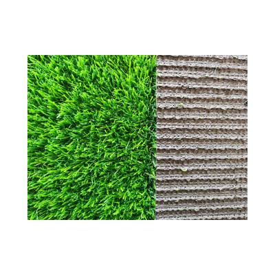China césped artificial del golf del sintético de la hierba el 16/10cm del golf de 25m m para el patio de la guardería en venta