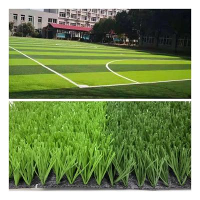 中国 合成サッカーの芝生の人工芝の紫外線抵抗力がある 165 ステッチ/m 販売のため