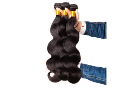 China Pacotes do cabelo humano do Virgin da onda do corpo da fábrica de Qingdao, trama brasileira pura do cabelo humano à venda