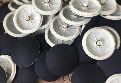 China 2mm Membrane Thickness Fine Bubble Disc Diffuser For Aeration Tank Performance for sale