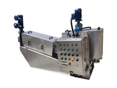 China Schraubpresse mit mehreren Scheiben mit hoher Kapazität für geringen Lärmpegel und Schlammkuchen Abstand mm 265-801 zu verkaufen