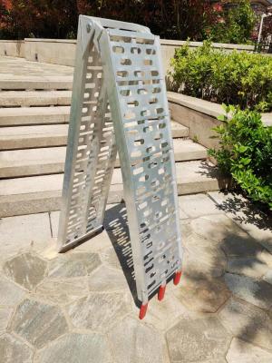 China Silver Aluminum Folding Loading Ramp For Motorcycle for sale