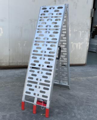 China Assembly Required Aluminum Loading Ramps With Smooth Surface In Various Lengths for sale