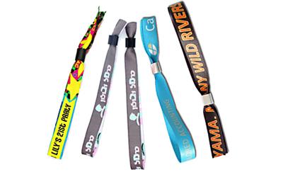 China Soft Custom Cloth Bracelets , Personalized Cloth Wristbands With Plastic Clip for sale