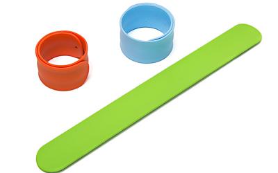 China 20g Weight Snap Band Bracelet , Silicone Slap Bracelet Ruler SGS Certificated for sale