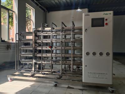 Chine Machine à deux étages de traitement de l'eau d'osmose d'inversion pour des machines de cosmétiques à vendre