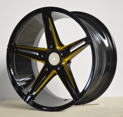 China Full Painted Chrome Black 18 Inch Alloy Wheels Lower Pressure For Car for sale