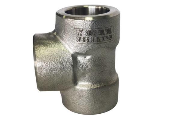 Quality Equal Tee F51 S32750 6000LB Socket Pipe Fitting for sale