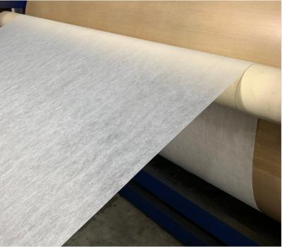 China Ventile el material absorbente soplado derretimiento no tejido material del aceite de la tela de los PP del micrón de la filtración en venta