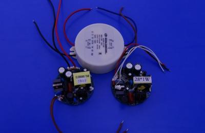 China C.C. da fonte de alimentação 24V da corrente constante do diodo emissor de luz 650ma com certificado do CE à venda