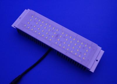 China 56 der LED-Quadrat-Beleuchtungs-Punkte Linsen-3030 SMD 40W 50W mit Aluminium-PWB-Brett zu verkaufen